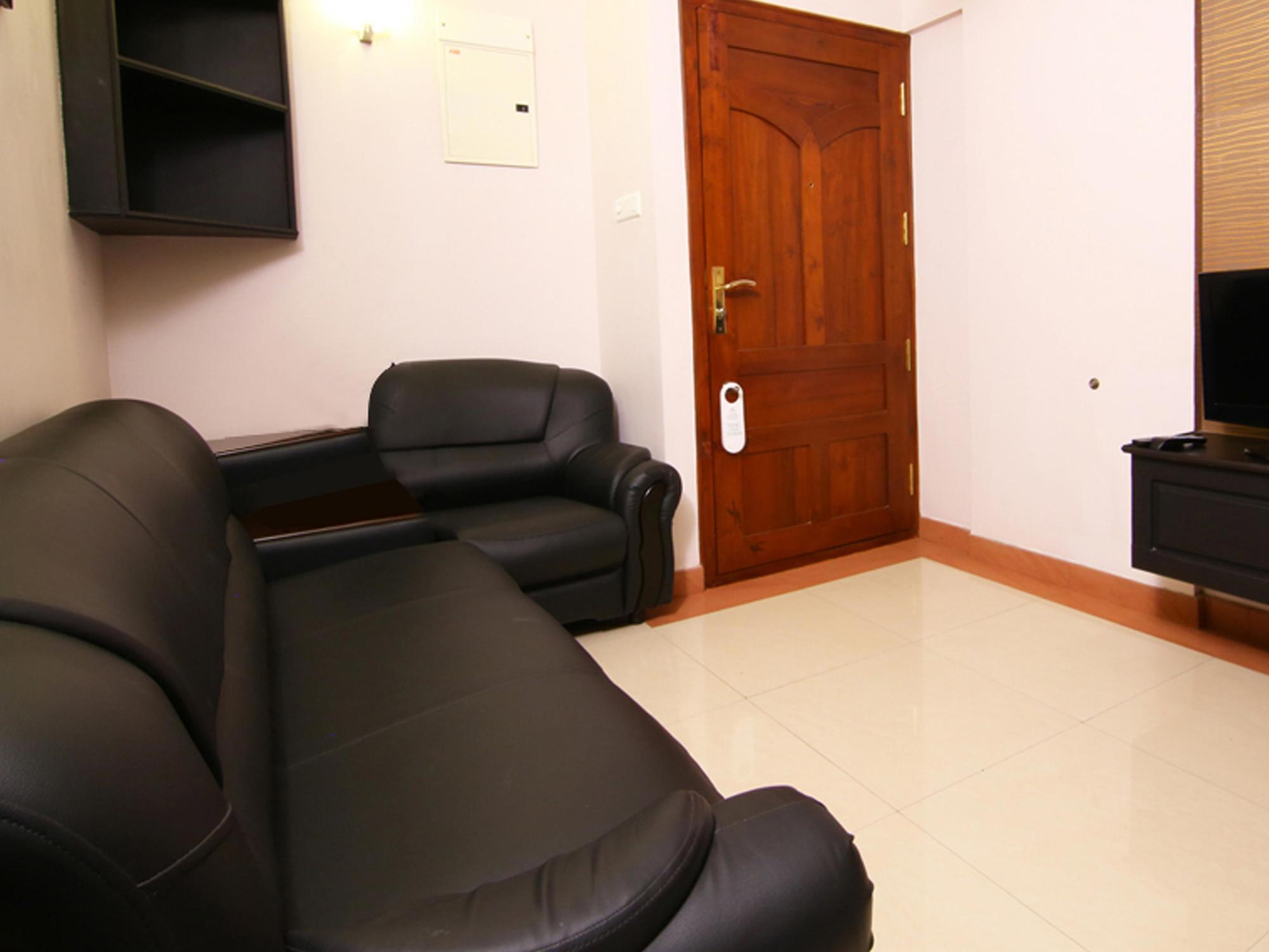 Atlas Airport Hotel Apartment Nedumbassery Exterior photo