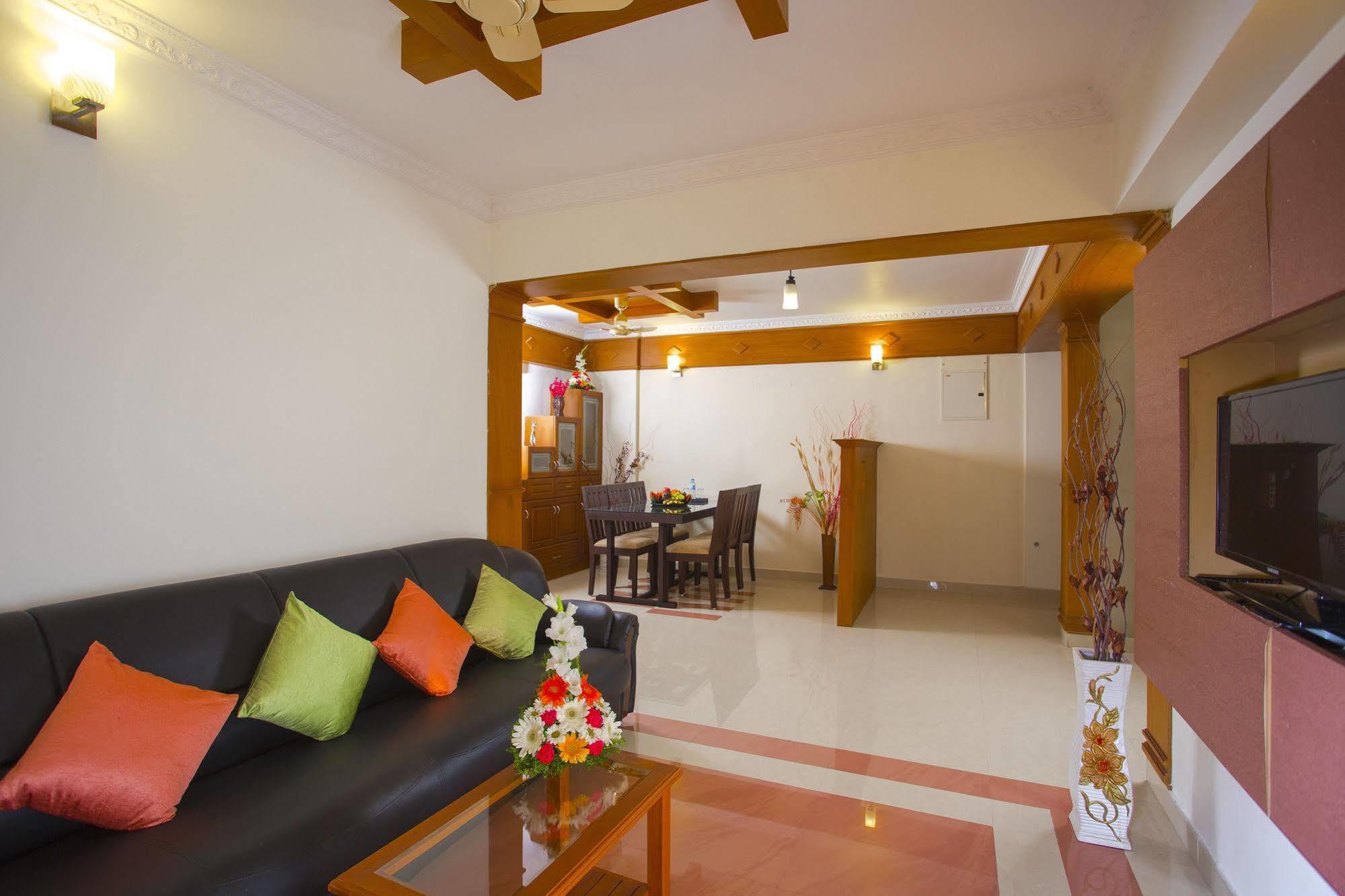 Atlas Airport Hotel Apartment Nedumbassery Exterior photo